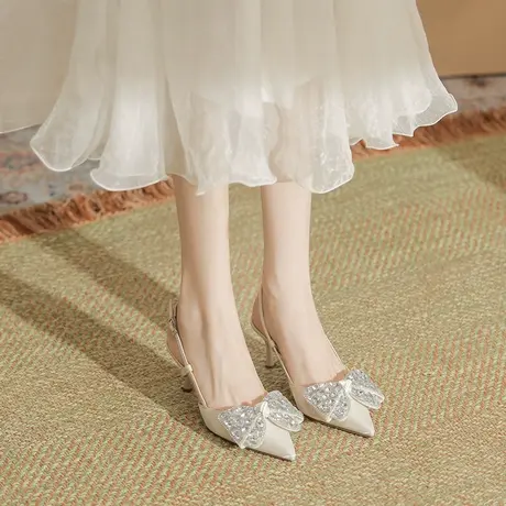 包头凉鞋女2024夏季新款后空凉鞋蝴蝶结像是水钻一字带细跟高跟鞋商品大图