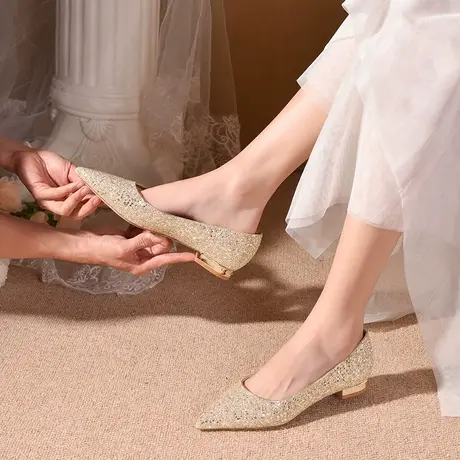 结婚鞋女平底2023新款新娘鞋银色孕妇低跟亮片秀禾婚纱两穿水晶鞋商品大图