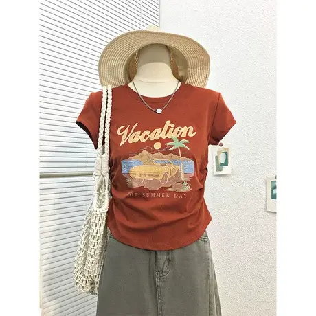 2023夏装新款圆领小包袖正肩短款T恤女 美式复古印花侧褶皱小衫潮图片