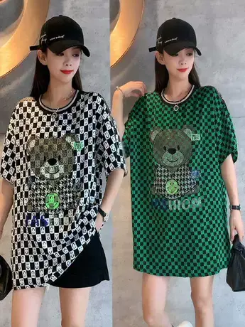 欧货露肩上衣女时尚大码宽松烫钻小熊T恤女夏薄款格子短袖中长款图片