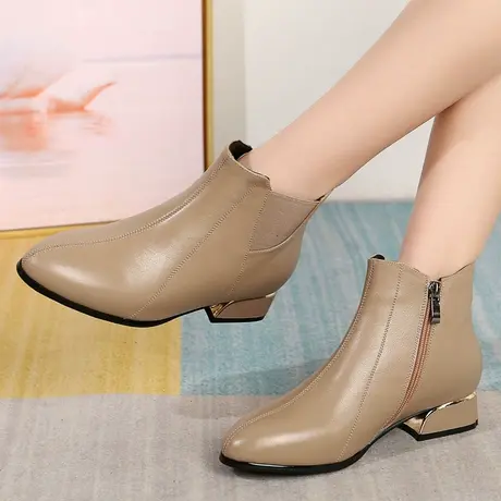 皮靴矮女2023新款时尚真皮大码女短靴40一43加绒休闲平底短腰靴子图片