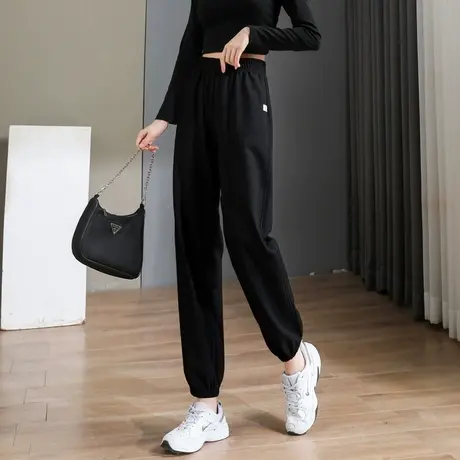 时尚运动休闲裤2022年春季新款女士简约宽松百搭修身显瘦束脚卫裤图片