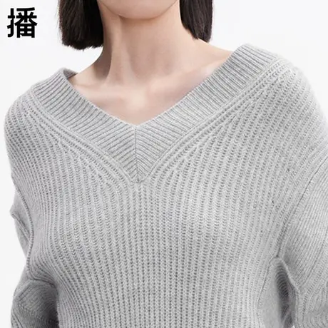 播2022秋冬新品通勤百搭时尚休闲宽松纯色V领毛针织衫 DDP4SD4565商品大图