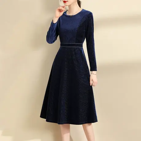 水墨青华冬季新品百搭大摆裙显瘦修身打底裙中长款丝绒连衣裙图片