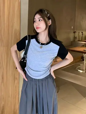 美式复古T恤女夏季2024新款正肩圆领打底衫修身撞色插肩短袖上衣图片