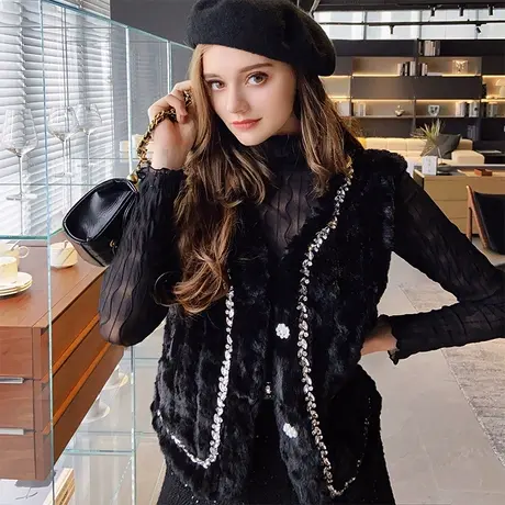 粉红大布娃娃甜美气质亮钻装饰v领无袖小个子毛毛马甲背心女秋冬图片