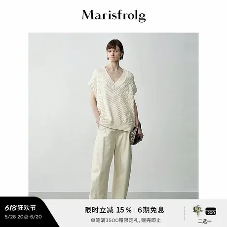 【轻密针织】玛丝菲尔秋白色刺绣大V领学院风宽松背心图片
