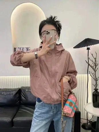 欧货连帽纯色冲锋衣外套女双口袋拉链宽松休闲防晒薄款夹克上衣潮商品大图