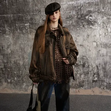 潮牌复古做旧水洗牛仔外套女2024春季新款情侣装宽松oversize夹克图片