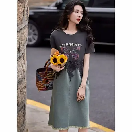 爵莱菲大码印花牛仔拼接裙夏时尚小众设计圆领直筒宽松女式连衣裙图片