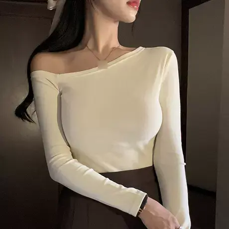 OnoevME100气质露肩女人味~性感舒适奶白色修身长袖T恤sn图片