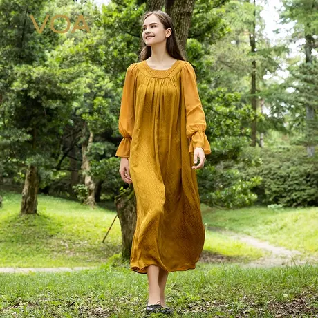 VOA低调棕黄圆领乔其丝绸喇叭长袖编织点缀提花真丝大码连衣裙夏图片