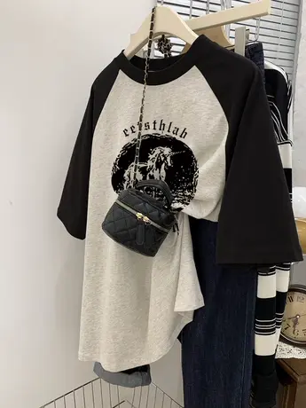 胖mm显瘦正肩插肩袖T恤女夏季大码闺蜜装ins潮慵懒风设计短袖上衣商品大图