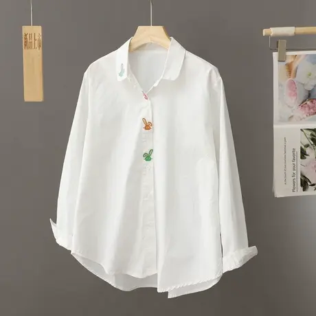 白色刺绣衬衫女春秋季内搭上衣休闲甜美宽松纯棉叠穿打底衫衬衣女图片