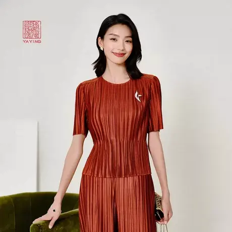 EP雅莹高端系列 优雅时尚压褶圆领短袖上衣 2023秋冬新款2321A图片