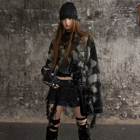 复古潮牌设计感毛边牛仔外套女春秋2024年新款情侣装宽松夹克上衣图片