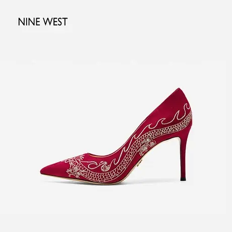 Nine West/玖熙龙图腾刺绣羊反绒婚鞋2024春季新款中式红色新娘鞋图片