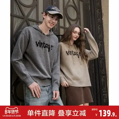 唐狮情侣款毛衣连帽前胸字母提花毛线衫美式复古休闲风时尚通勤图片