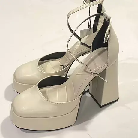 包头凉鞋女单鞋2023秋季新款粗跟厚底方头百搭网红一字带高跟鞋图片