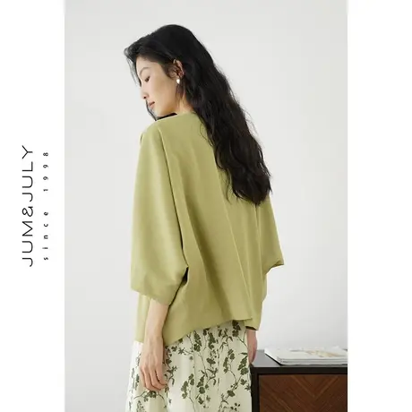 嘉茱莉2024春季新款V领短外套女小个子无扣开衫上衣设计感小众图片