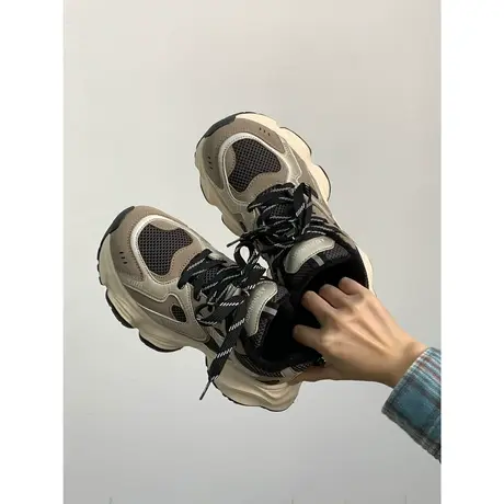 网红超火加绒老爹鞋女2023秋冬款复古百搭轻便厚底保暖休闲运动鞋图片
