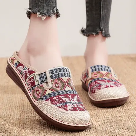 老北京布鞋女款新款在家里面穿的软底鞋妈妈半拖鞋小黑鞋子女鞋夏图片