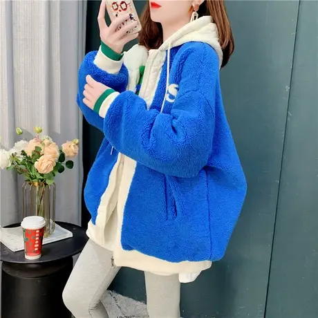克莱因蓝正反两穿羊羔毛外套女冬季拼接假两件连帽慵懒风减龄上衣图片