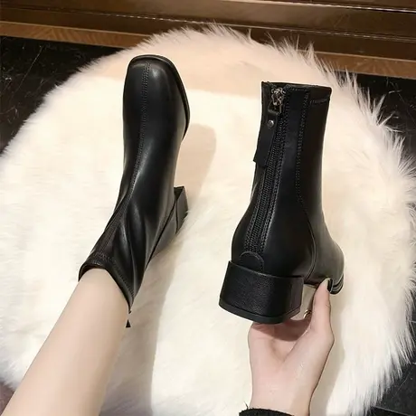 马丁靴女2023新款春秋季英伦风百搭方头瘦瘦靴中跟粗跟大码短靴子图片