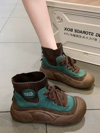 2023年秋季新款高帮时尚弹力袜子靴女复古英伦风百搭瘦瘦休闲短靴商品大图