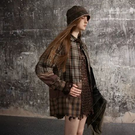 复古美拉德穿搭拼接格子衬衫女2024春季新款街头潮牌宽松情侣衬衣图片