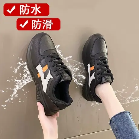 黑色百搭女鞋厨房皮面运动鞋ins潮阿甘鞋餐饮防水防滑防油工作鞋图片