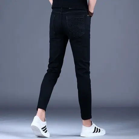 2023秋季潮流牛仔裤子简约修身黑色印花小脚九分裤棉弹潮牌休闲裤图片