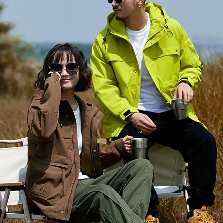 时尚宽松情侣夹克潮流百搭连帽外套多口袋秋冬休闲潮流夹克外套男图片