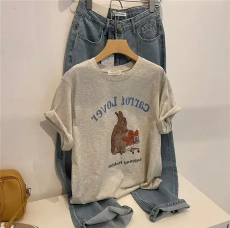 灰色正肩印花高级感t恤女2022夏季新款宽松小众薄款短袖百搭上衣商品大图