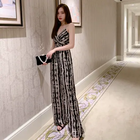 吊带连体阔腿裤女高腰休闲裤2024新款韩版垂感露背性感超仙连衣裤商品大图