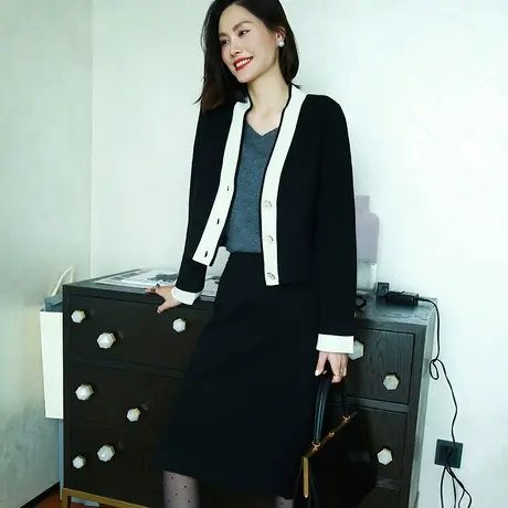 2023秋冬设计师新款羊毛法式复古高级感拼色开衫单排扣短外套图片