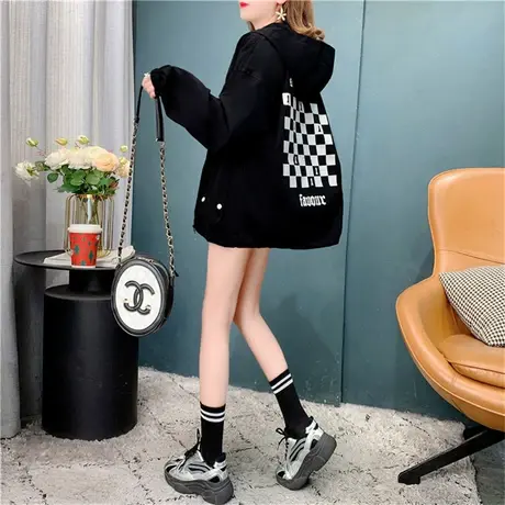 宽松慵懒风休闲连帽工装外套女2022年新款春季网红棋盘格学生上衣图片