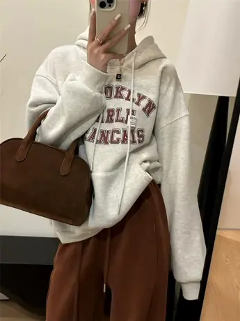 加绒加厚卫衣女冬季2023新款美式复古字母印花慵懒风连帽休闲上衣商品大图