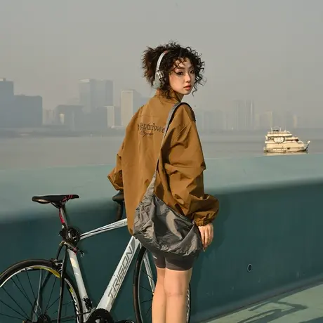 YEP复古美拉德外套女春秋薄款2025新款街头潮牌印花夹克宽松上衣商品大图