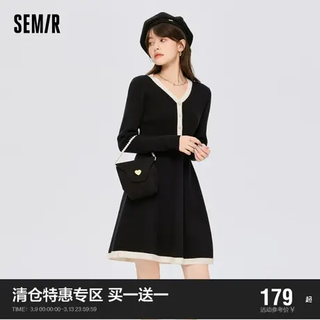 森马连衣裙女V领修身针织裙简约2022冬季新款撞色小黑裙优雅百搭图片