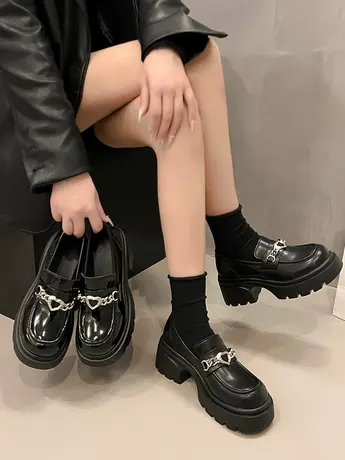 亮面链条小皮鞋女春秋百搭英伦风2024新款法式厚底乐福鞋甜酷单鞋商品大图