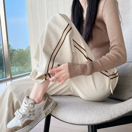 米白色针织阔腿裤女秋冬宽松直筒遮胯显瘦高腰垂感休闲灯芯绒裤子商品大图