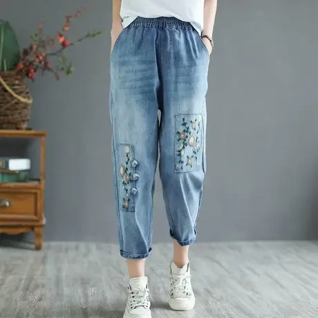 女2021春夏季薄款时尚个性绣花宽松高腰白搭大码七分牛仔哈伦裤图片