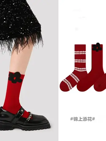 红袜子女冬季2023本命年刺绣款中筒情侣小众风加厚保暖袜新年袜潮商品大图