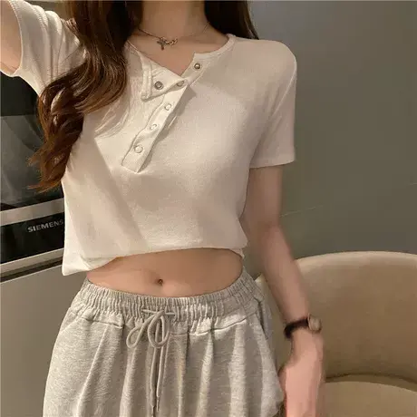 大码夏季新款小众设计感纽扣半开领短袖t恤女胖mm显瘦遮肚上衣潮商品大图