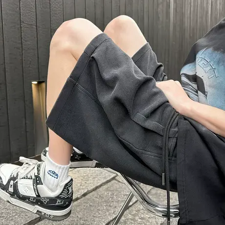 2025夏季新款短裤男美式街头oversize简约基础款纯色五分运动中裤图片