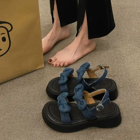 牛仔布厚底一字带凉鞋女2024年夏季新款百搭仙女蝴蝶结防滑沙滩鞋商品大图