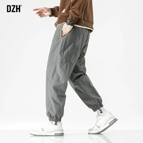 男士冲锋裤痞帅男裤子轻薄速干休闲裤男款春季束脚裤防风裤登山裤图片