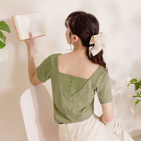 桔熊夏季小心机露背蕾丝拼接短袖V领舒适竹节棉t恤女大码AB17071图片