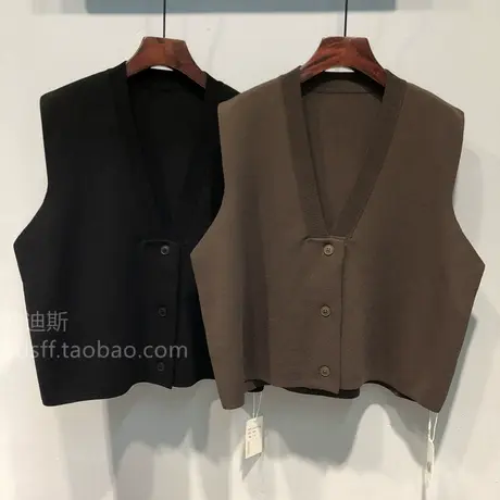 2023秋装 韩国新款纯色V领单排扣宽松短款冰丝针织马甲坎肩女上衣图片